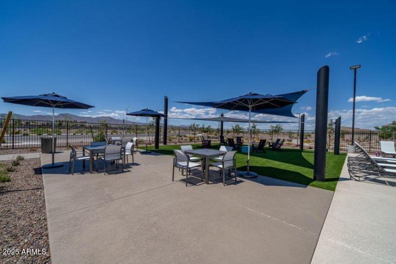 Allen Ranches Seating Area at Pool_1