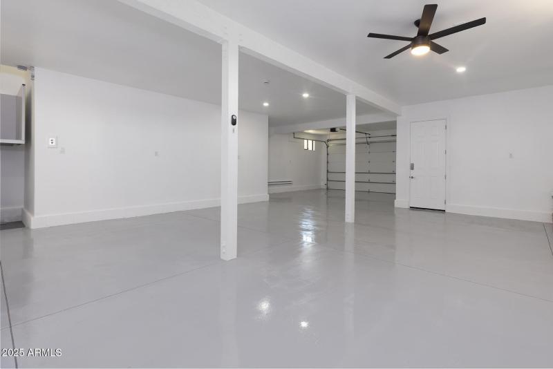 2943 E Lookout Ln (44)