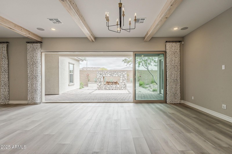 Sliding Window Wall