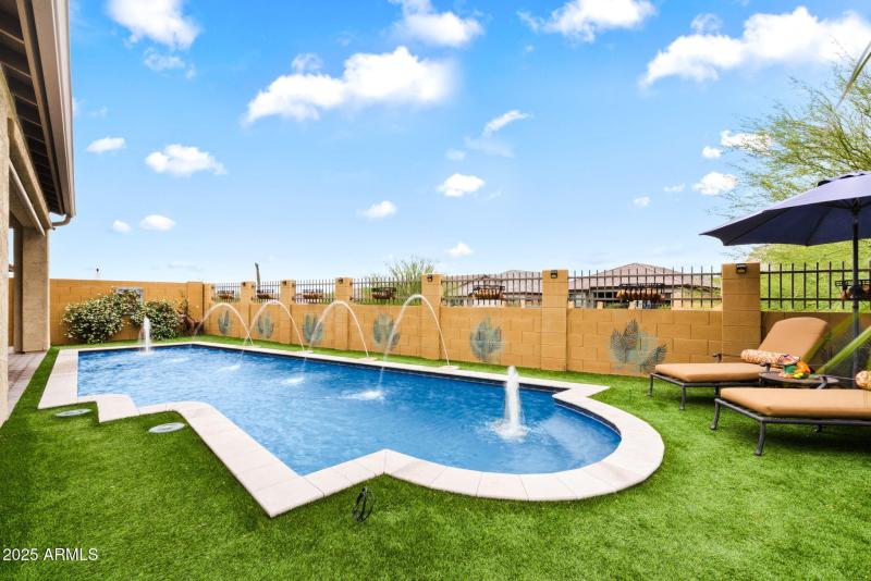 Heated Pool with water features