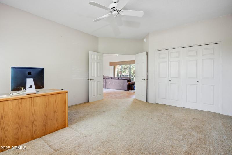 007_Den-Office-Bedroom 3