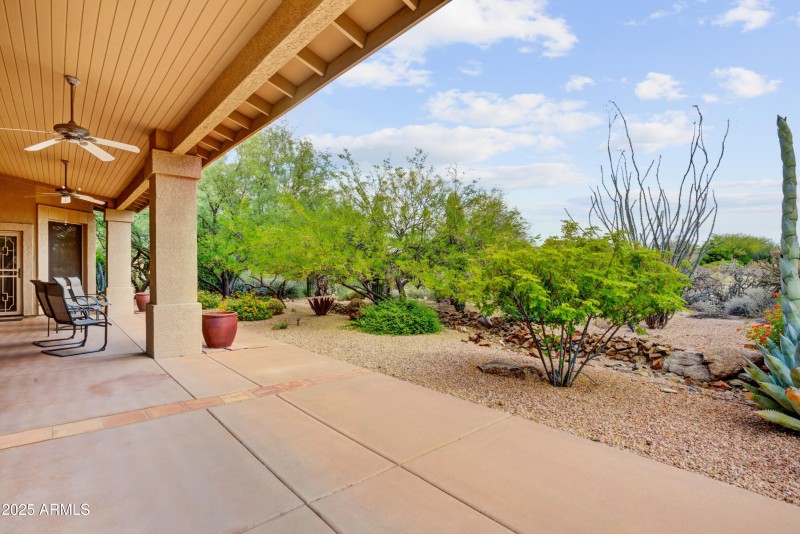 020_Patio Views