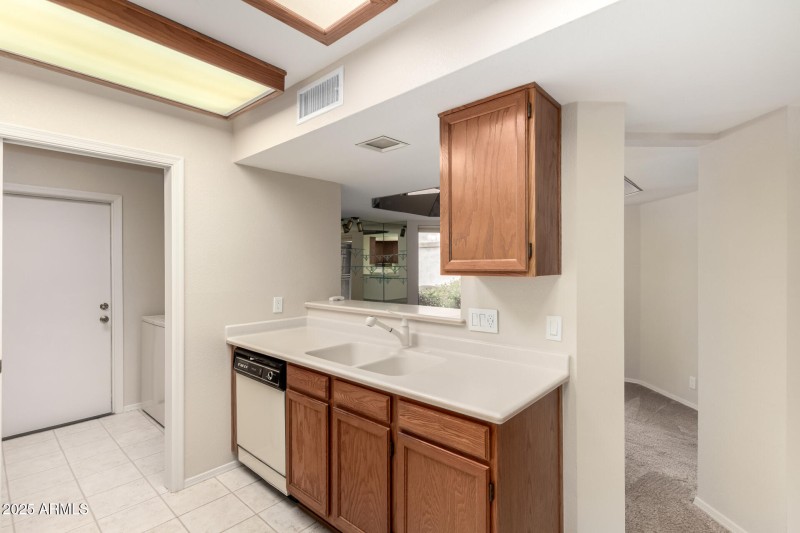 14 - Westcott 9120