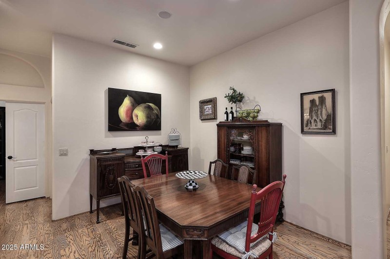 Night-Dining Room2