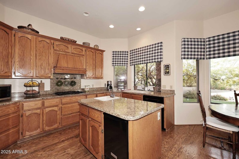 Kitchen-Island