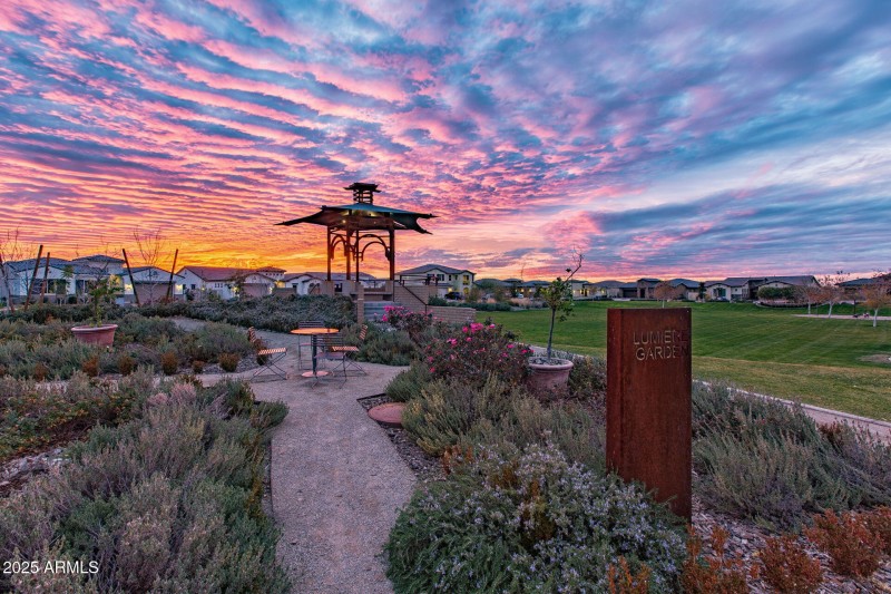 50-web-or-mls-3) Eastmark Community