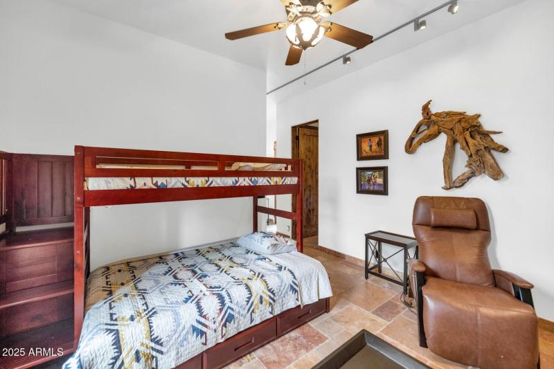 27601 N 110th Pl-large-033-029-27601 N 1