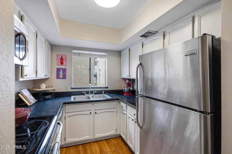 5312 E Windsor Ave-16
