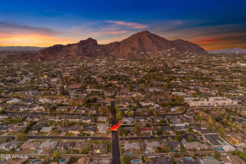 Camelback Mountains