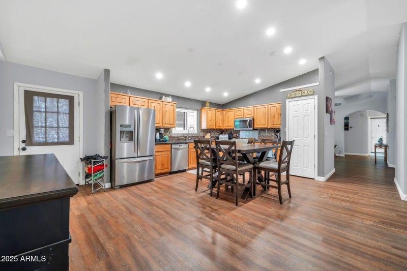 37508 N 12th St-13