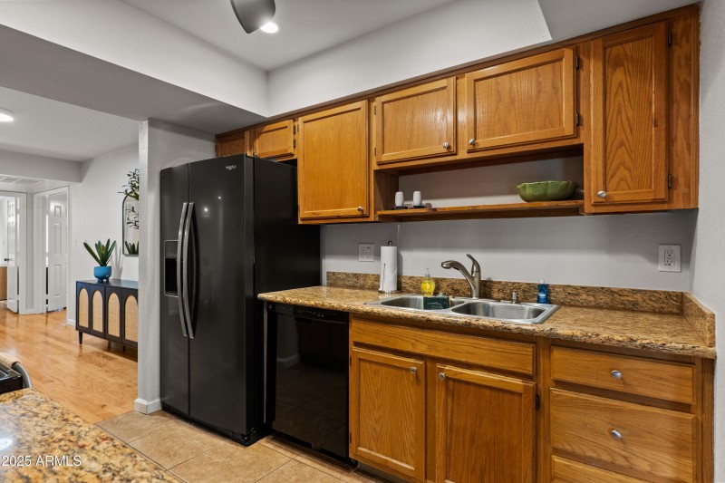 9445N94thPl-9