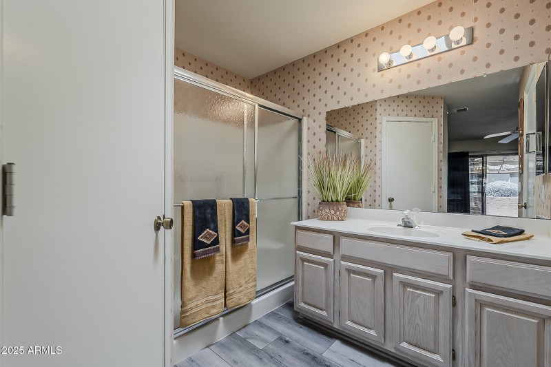 9 Primary Shower