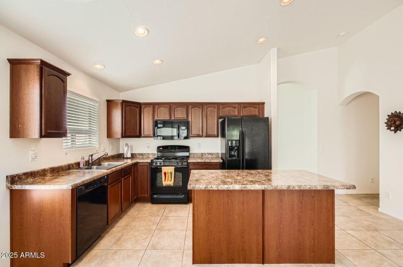 5502 N Ormondo Way - Web Quality - 013 -