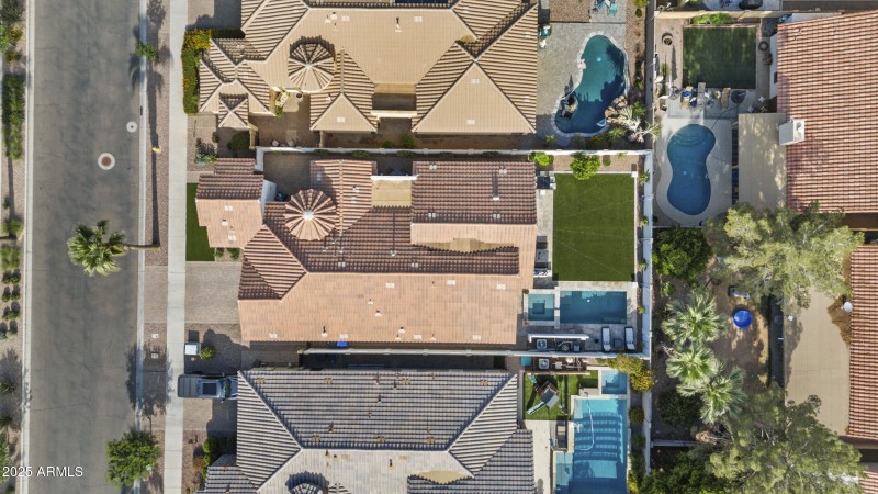 47_dji_20250507075844_0015_d