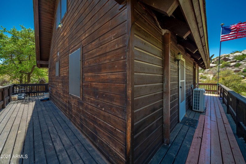 16947 W Willow Ave 00027