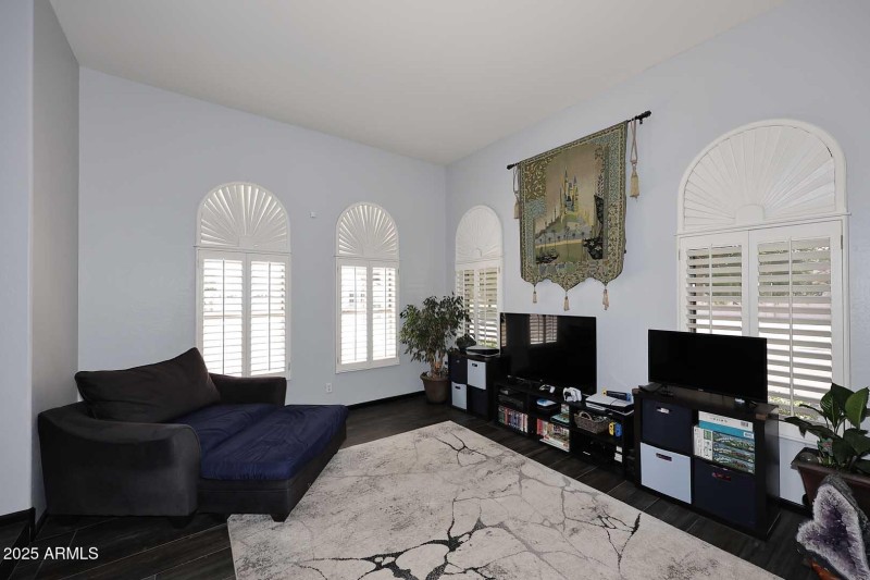 Living Room2