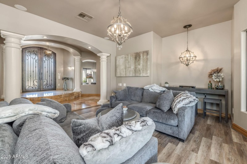 living room (2)