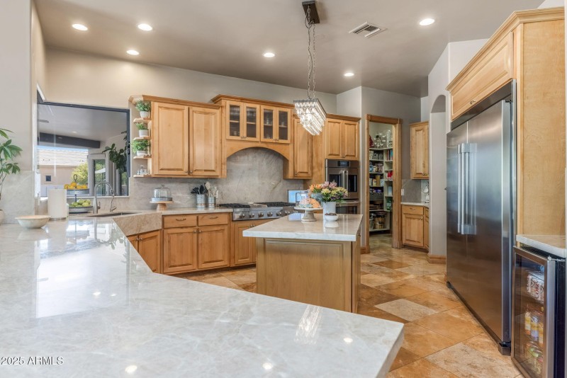 kitchen (2)