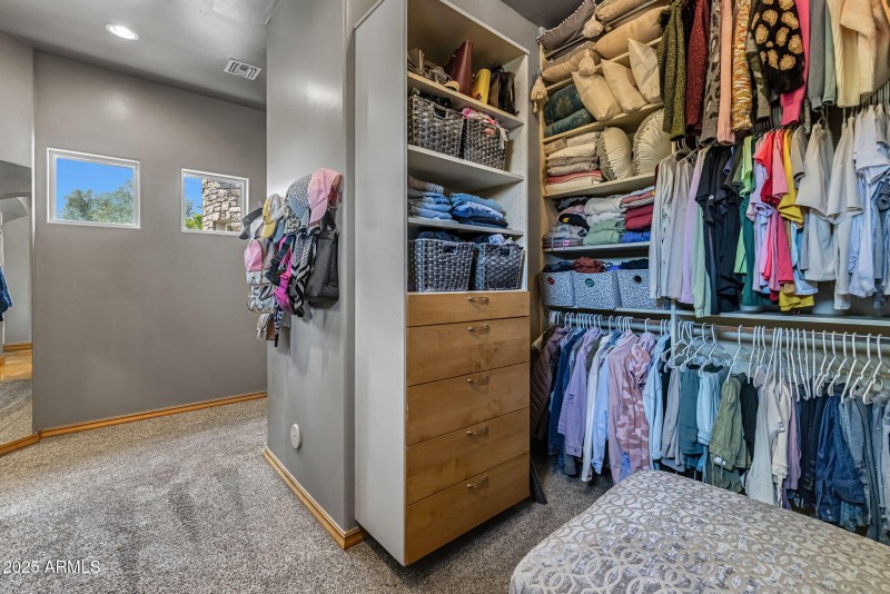 Primary Closet (3)