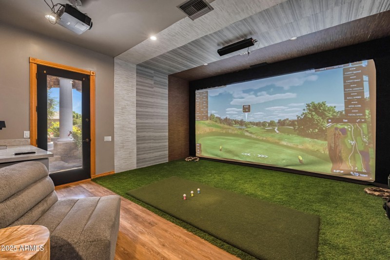 Bonus Room (2)
