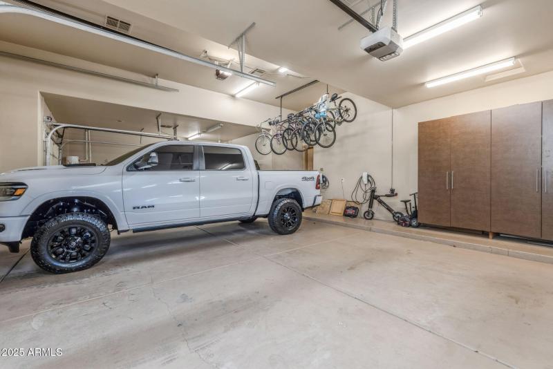 4 Car Garage