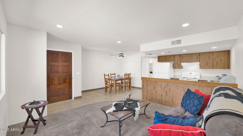 12-web-or-mls-P1322229