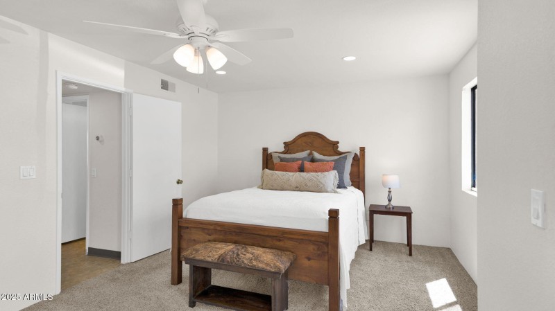28-web-or-mls-P1322252