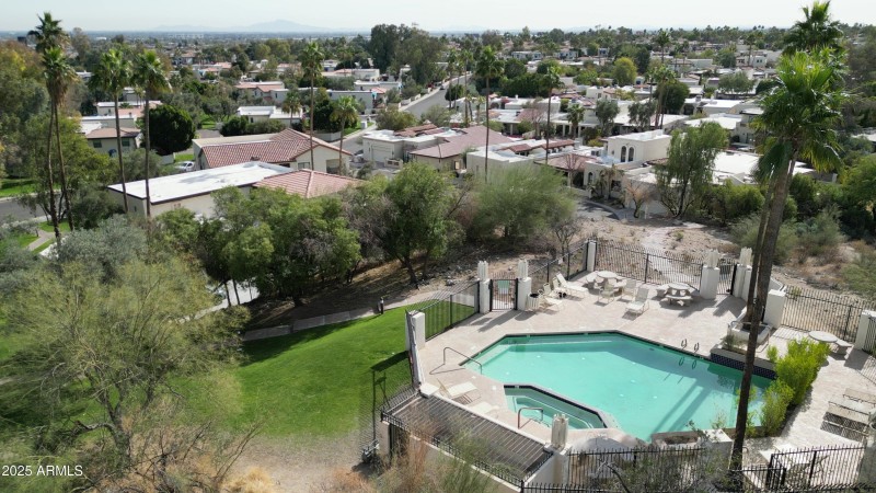 VANTAGE POOL 3