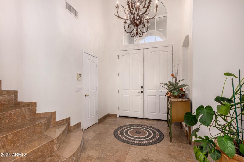 9203 E TOPEKA DR, Scottsdale, AZ 85255
