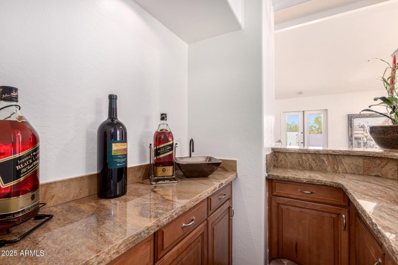 9203 E TOPEKA DR, Scottsdale, AZ 85255