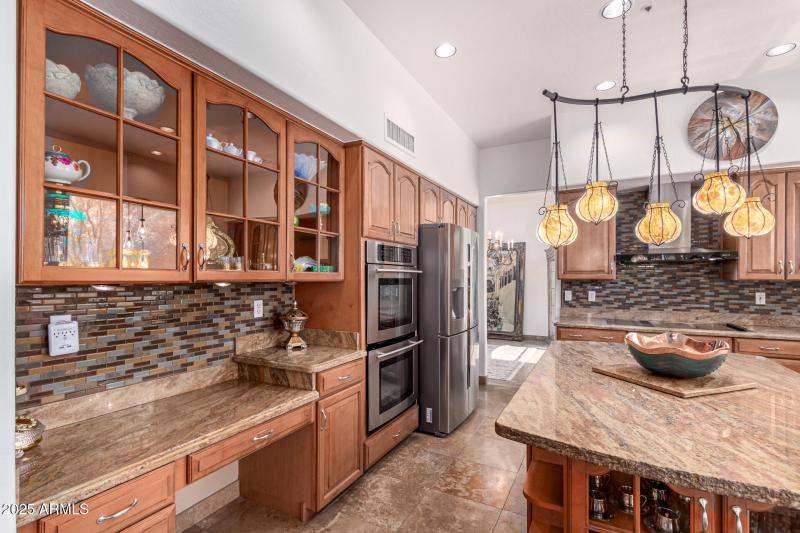 9203 E TOPEKA DR, Scottsdale, AZ 85255