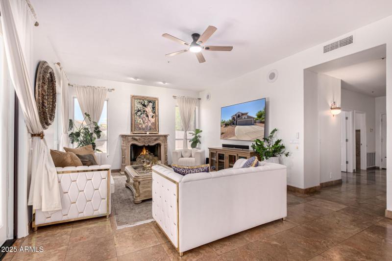 9203 E TOPEKA DR, Scottsdale, AZ 85255