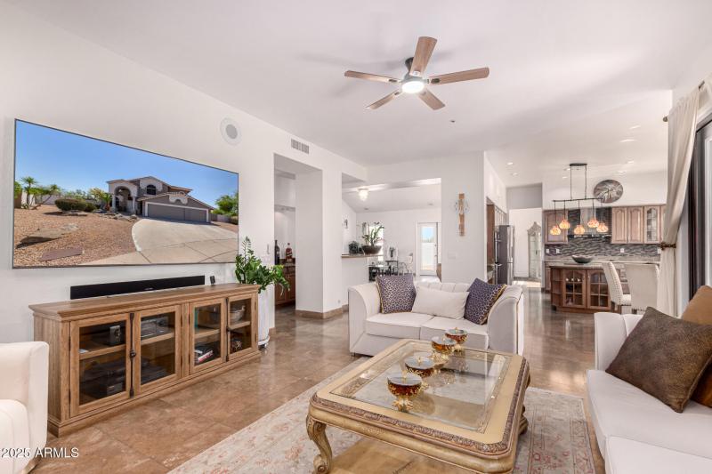 9203 E TOPEKA DR, Scottsdale, AZ 85255