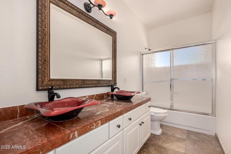 9203 E TOPEKA DR, Scottsdale, AZ 85255