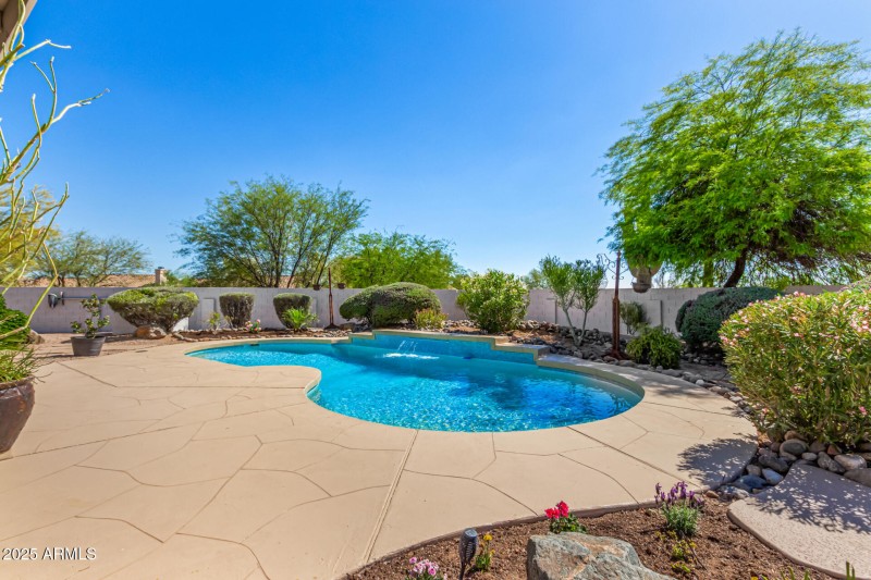 9203 E TOPEKA DR, Scottsdale, AZ 85255