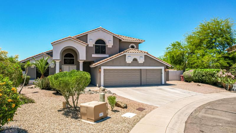 9203 E TOPEKA DR, Scottsdale, AZ 85255