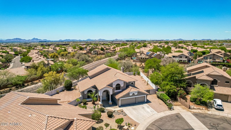 9203 E TOPEKA DR, Scottsdale, AZ 85255