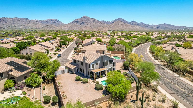 9203 E TOPEKA DR, Scottsdale, AZ 85255