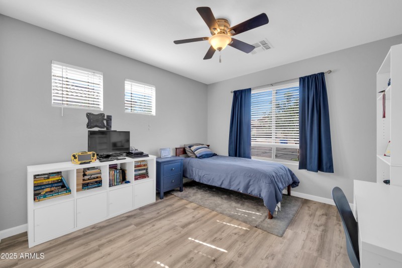 13233 W Mauna Loa Ln-20