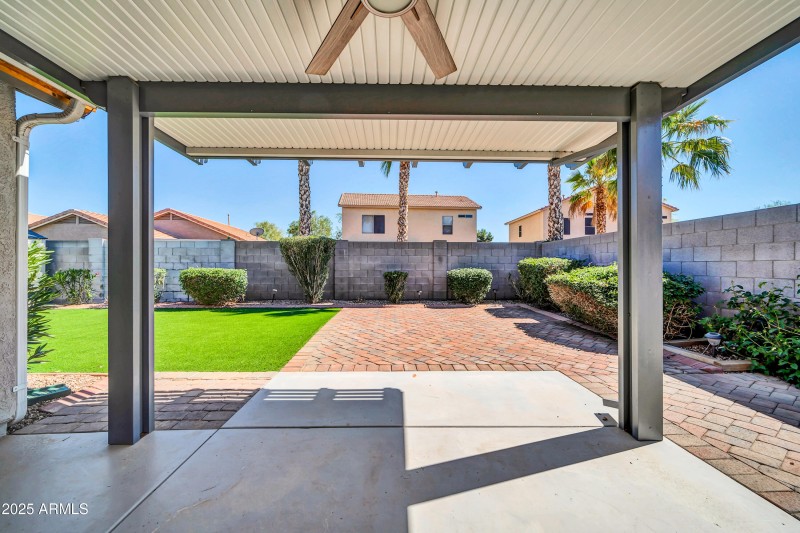 13233 W Mauna Loa Ln-27