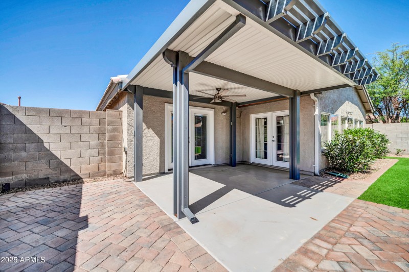 13233 W Mauna Loa Ln-33