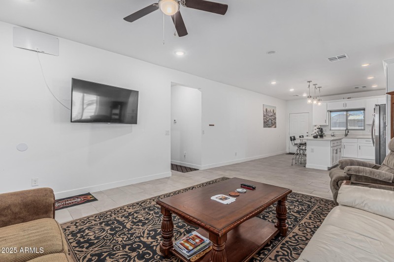 11 Walnut