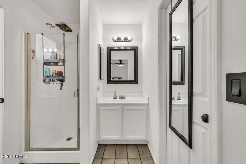 12709 N El Frio St-20_(2048)