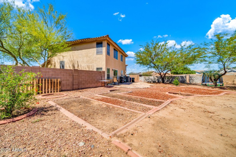 12709 N El Frio St-38_(2048)