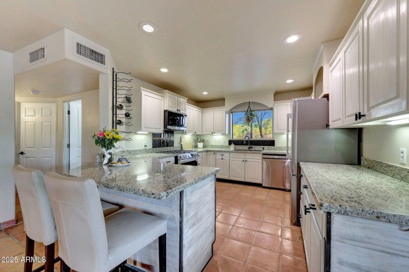Kitchen 2