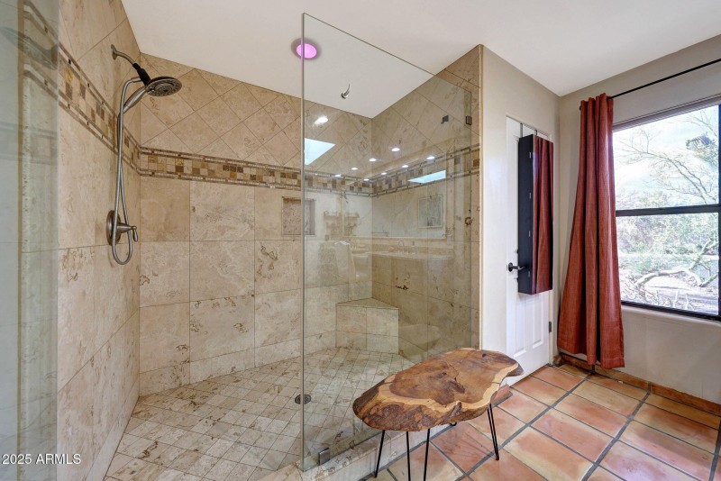 Primary Bathroom 4