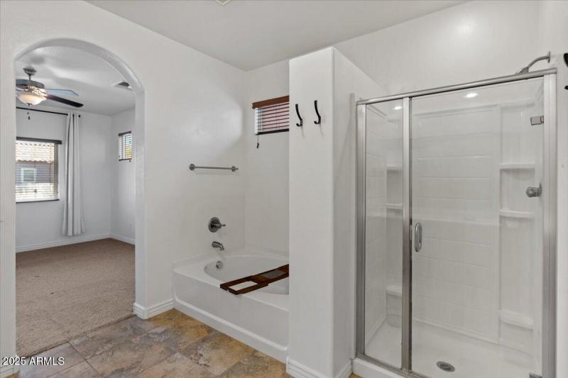 17-PRIMARY BATHROOM
