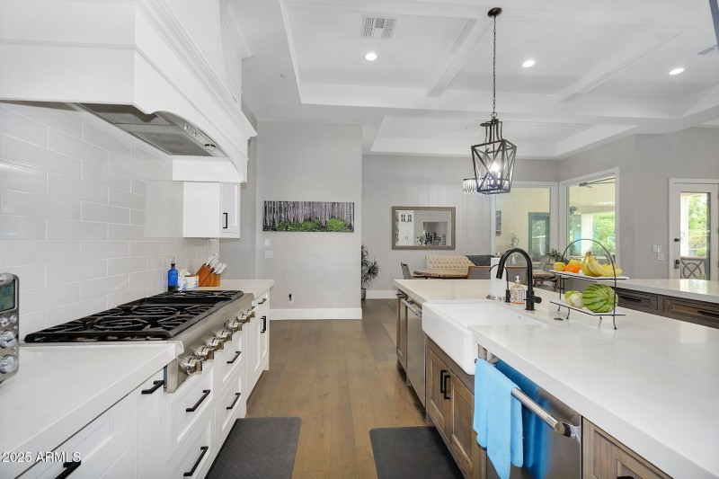 40-web-or-mls-20644 E Sunrise Ct -17