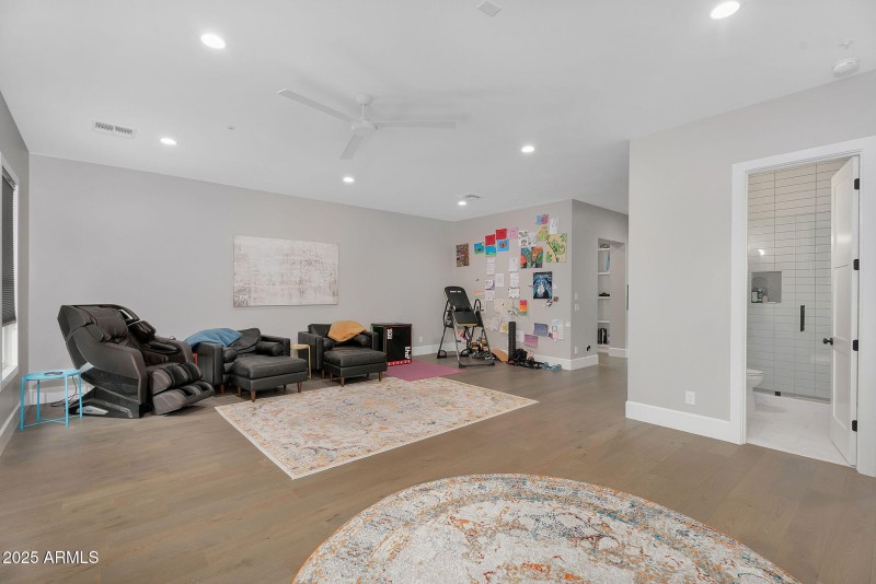 53-web-or-mls-20644 E Sunrise Ct -30