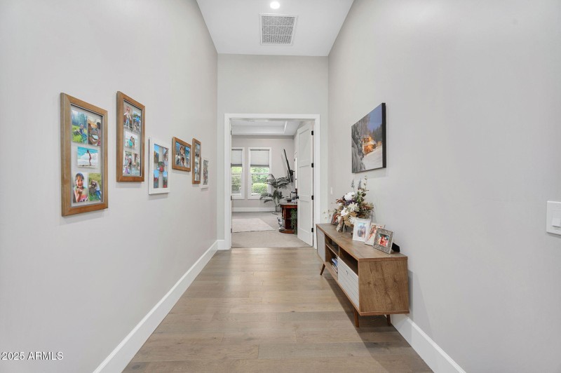 62-web-or-mls-20644 E Sunrise Ct -39